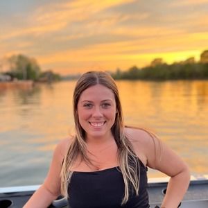 Meet your Posher, Sydney